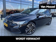 Volkswagen Golf - 2.0 TDI LIFE | 150 PK | Automaat | Stoel en Stuurverwarming