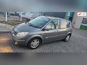Renault Scénic - 2.0-16V Privilège Luxe automaat