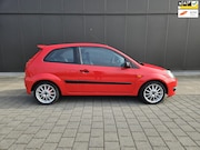 Ford Fiesta - 1.6-16V S Rally Edition / UNIEK / 1 VAN DE 250