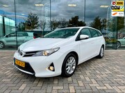 Toyota Auris - Touring Sports 1.3 Now, NAP, Trekhaak 1000kg trekken, Climat