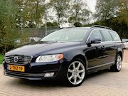 Volvo V70 - 1.6 T4 Nordic+ AUTOM. AIRCO CRUISE LEDER NAVI PDC