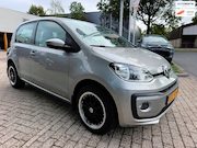 Volkswagen Up! - 1.0 high up! R-Line 5 deurs, camera, clima, cruise controle,