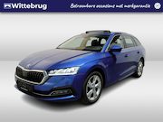 Skoda Octavia - Combi 1.4 TSI iV PHEV Style / AUTOMAAT/ PANO/ CAMERA/ DCC/ C