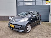 Peugeot 107 - | 1.0-12V XS Urban Move |