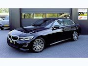 BMW 3-serie - 320i High Executive Edition M Sport Camera|Stoelverwarming