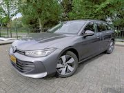 Volkswagen Passat - Variant 1.5 eTSI 150PK | Navi | Camera | ACC | Stoelverw. | 