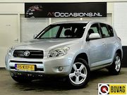 Toyota RAV4 - 2.0 VVTi Executive + LEDER + STOELVERWARMING