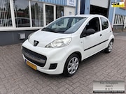 Peugeot 107 - 1.0-12V XR