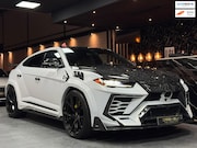 Lamborghini Urus - 4.0 V8|MANSORY|HEADSUP|PANO|CARBON|23''