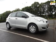 Toyota Yaris - 1.0 VVTi Acces