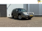 Subaru Forester - 2.0 AWD LUXURY PANO AUTOMAAAT NAP TREKHAAK STOELVERW