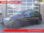 Ford Focus - 1.6-16V Futura