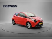 Toyota Aygo - 1.0 VVT-I X-Fun - Airco, Multifunctioneel stuur, Bluetooth