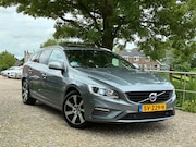 Volvo V60 - 2.0 D4 | R-Desing + Schuif/kanteldak + Camera + Cruise + Nav