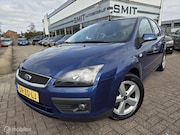 Ford Focus - 1.8-16V Ambiente Flexifuel AC/CC/1eEigenaar/NLAut