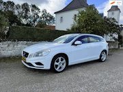 Volvo V60 - 2.0 T5 R-design Automaat Garantie Veel opties