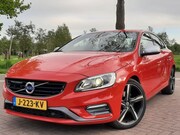 Volvo S60 - 2.0 T6 AWD R-design 225KW 306PK Airco Cruise-Control Half-Le