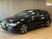 Volkswagen Golf - 1.5 eTSI DSG PANO MASSAGE CAMERA VIRTUAL COCKPIT SFEERVERLIC