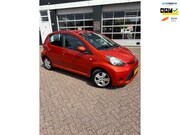 Toyota Aygo - 1.0 VVT-i Comfort Orange Centrale Airco