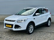 Ford Kuga - 1.5 120pk Titanium [ panodak, fm navi, camera, ecc, lmv, tre
