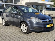 Opel Zafira - 2.2 versnellingsbak defect Cruise control Climate control Tr
