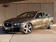 Jaguar XE - 2.0 D R-Sport Head-up | Leer | Euro 6 | 2015 | Cru