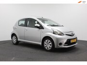 Toyota Aygo - 1.0 VVT-i Comfort | Airco | LED verlichting | Elektrische ra