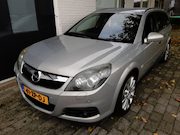 Opel Vectra - Wagon 1.8-16V Executive