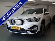 BMW X1 - sDrive20i 180pk, Business Edition Automaat, Navigatie Achter