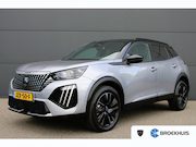 Peugeot 2008 - 1.2 Hybrid 145 GT | Automaat | Navigatie | Camera voor + ach