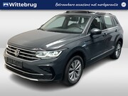 Volkswagen Tiguan - 1.4 TSI eHybrid Elegance / AUTOMAAT/ TREKHAAK/ PANO/ KEYLESS