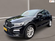 Volkswagen T-Roc - 1.6 TDI Style Business 116 Pk Airco Navi Pdc H6 Export