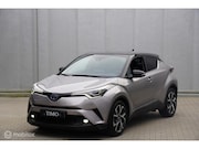 Toyota C-HR - 1.8 Hybrid Bi-Tone 2017 98.000 KM
