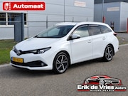 Toyota Auris - Touring Sports 1.2T Automaat , Trekhaak , Navi