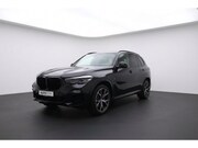 BMW X5 - xDrive45e M Sport Pano l Trekhaak | 21" | Luchtvering l Memo
