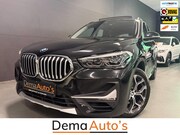 BMW X1 - SDrive18i Executive Edition PANO/LEDER/H-UP/NAVI/SFEERVERL/L