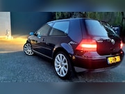 Volkswagen Golf - 1.6-16V Comfortline