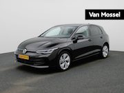 Volkswagen Golf - 1.5 eHybrid Life Edition | Automaat | Navigatie | Draadloze