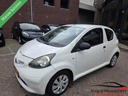 Toyota Aygo - 1.0-12V
