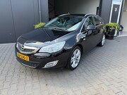 Opel Astra - Sports Tourer 1.4 Turbo Cosmo