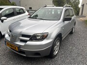 Mitsubishi Outlander - 2.0 4WD KM 163747 MET NAP