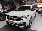 Volkswagen T-Cross - 1.0 TSI Style / Navigatie / Stoelverwarming