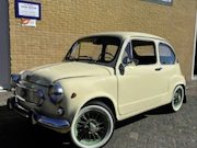Fiat 600 - bj 1960 geheel gerestaureerd