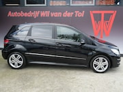 Mercedes-Benz B-klasse - 200 AUTOMAAT | CRUISE | CLIMA | ALL-SEASON | NETJES!! | APK