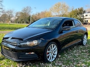 Volkswagen Scirocco - 1.4 TSI Highline Automaat & 104.071km Revisie motor