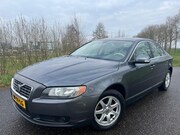 Volvo S80 - 2.4 D5 Kinetic