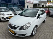 Opel Corsa - 1.2-16V Cosmo AUTOMAAT, Panoramadak, Airco, APK 10/27