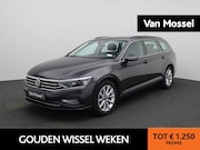Volkswagen Passat - Variant 2.0 TDI DSG Style Business | ELEK.KOFFERBAK | CLIMAT