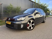 Volkswagen Golf - 2.0 GTI / NAVI / CRUISE / DYNAUDIO / STOELVERWARMING