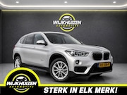 BMW X1 - SDrive20i Centennial High Executive Automaat met Leder !!! T